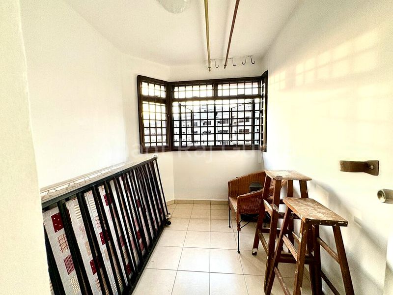 3 Room (3A) HDB for Rent in  129 Ang Mo Kio Avenue 3 - Image 3